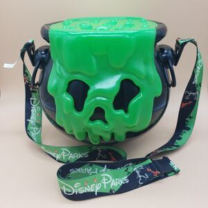 Disney Parks Halloween Green Bubbling Cauldron Bucket Lights Up Voodoo